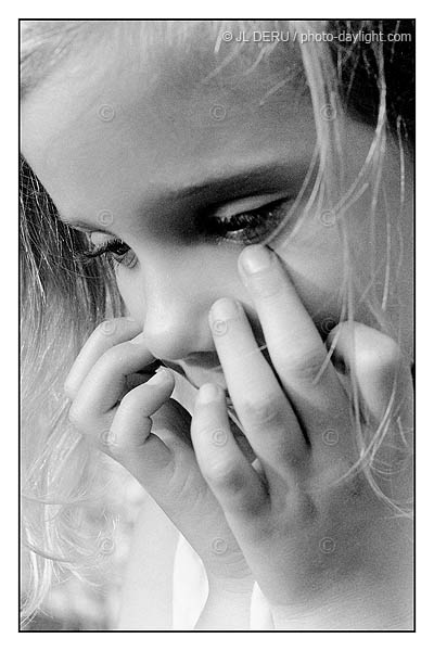 portrait de petite fille - little girl's portrait